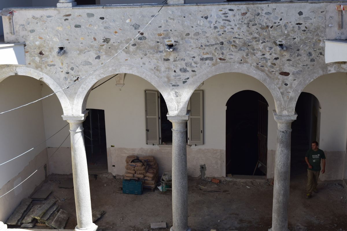Appartamenti in ristrutturazione dei presdtigio a Porto Valtravaglia Appartamenti in ristrutturazione di prestigio a Porto Valtravaglia 10