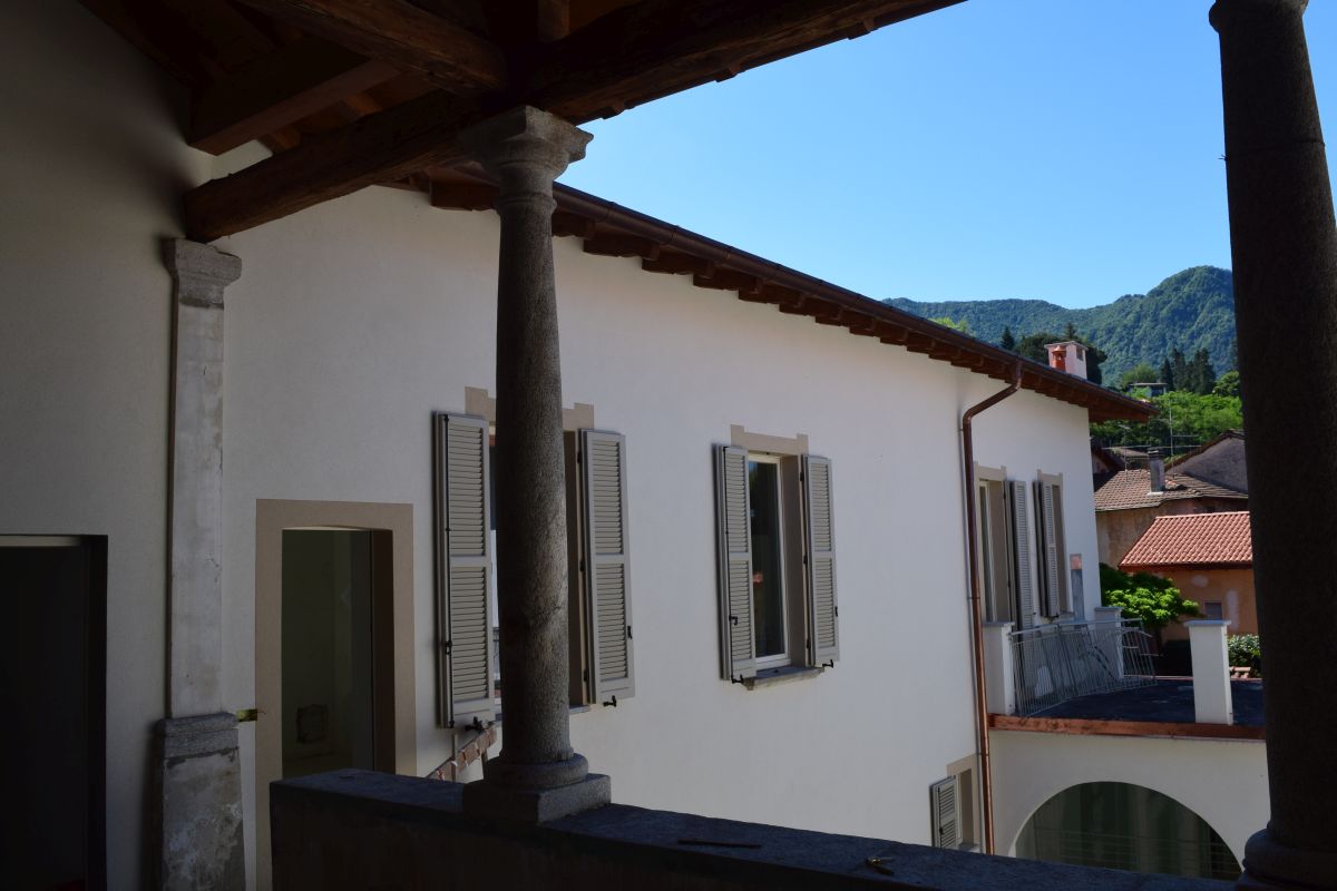 Appartamenti in ristrutturazione dei presdtigio a Porto Valtravaglia Appartamenti in ristrutturazione di prestigio a Porto Valtravaglia 20