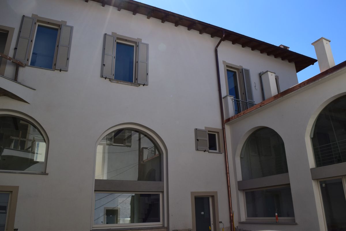 Appartamenti in ristrutturazione dei presdtigio a Porto Valtravaglia Appartamenti in ristrutturazione di prestigio a Porto Valtravaglia 25