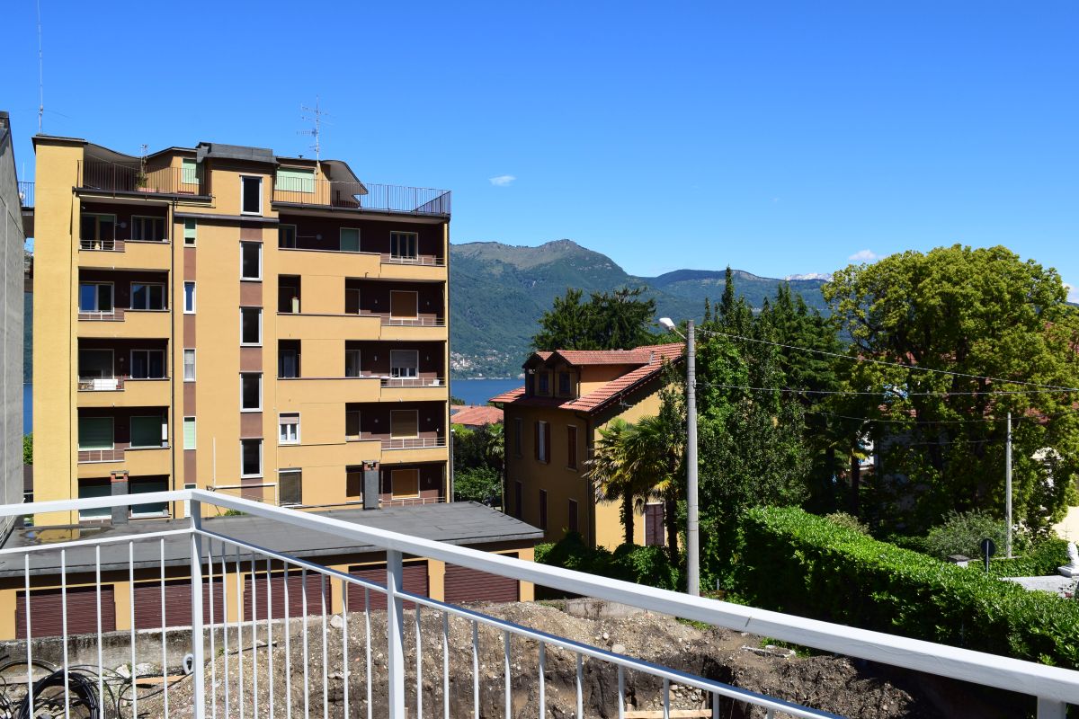 Appartamenti in ristrutturazione dei presdtigio a Porto Valtravaglia Appartamenti in ristrutturazione di prestigio a Porto Valtravaglia 4