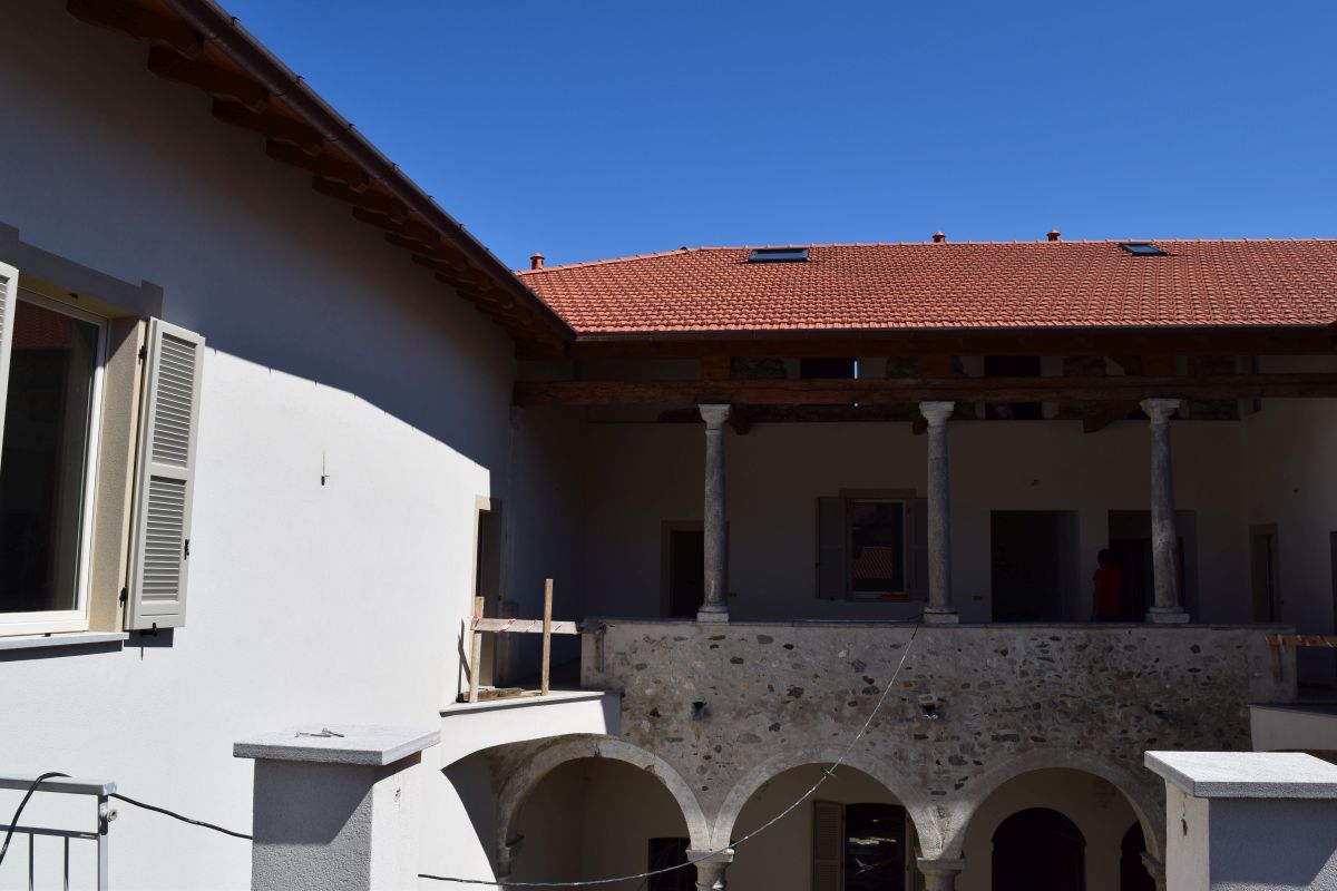Appartamenti in ristrutturazione dei presdtigio a Porto Valtravaglia Appartamenti in ristrutturazione di prestigio a Porto Valtravaglia 8