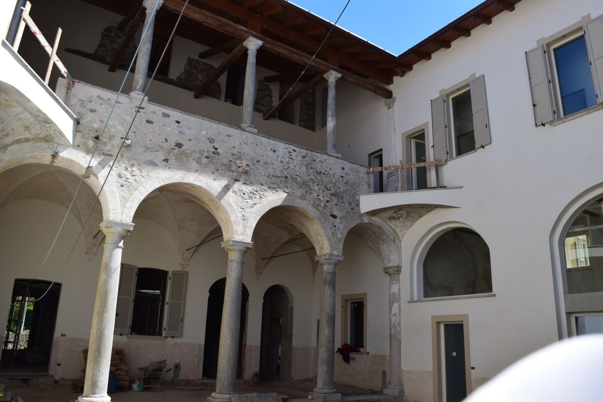 Appartamenti in ristrutturazione di prestigio a Porto Valtravaglia 26